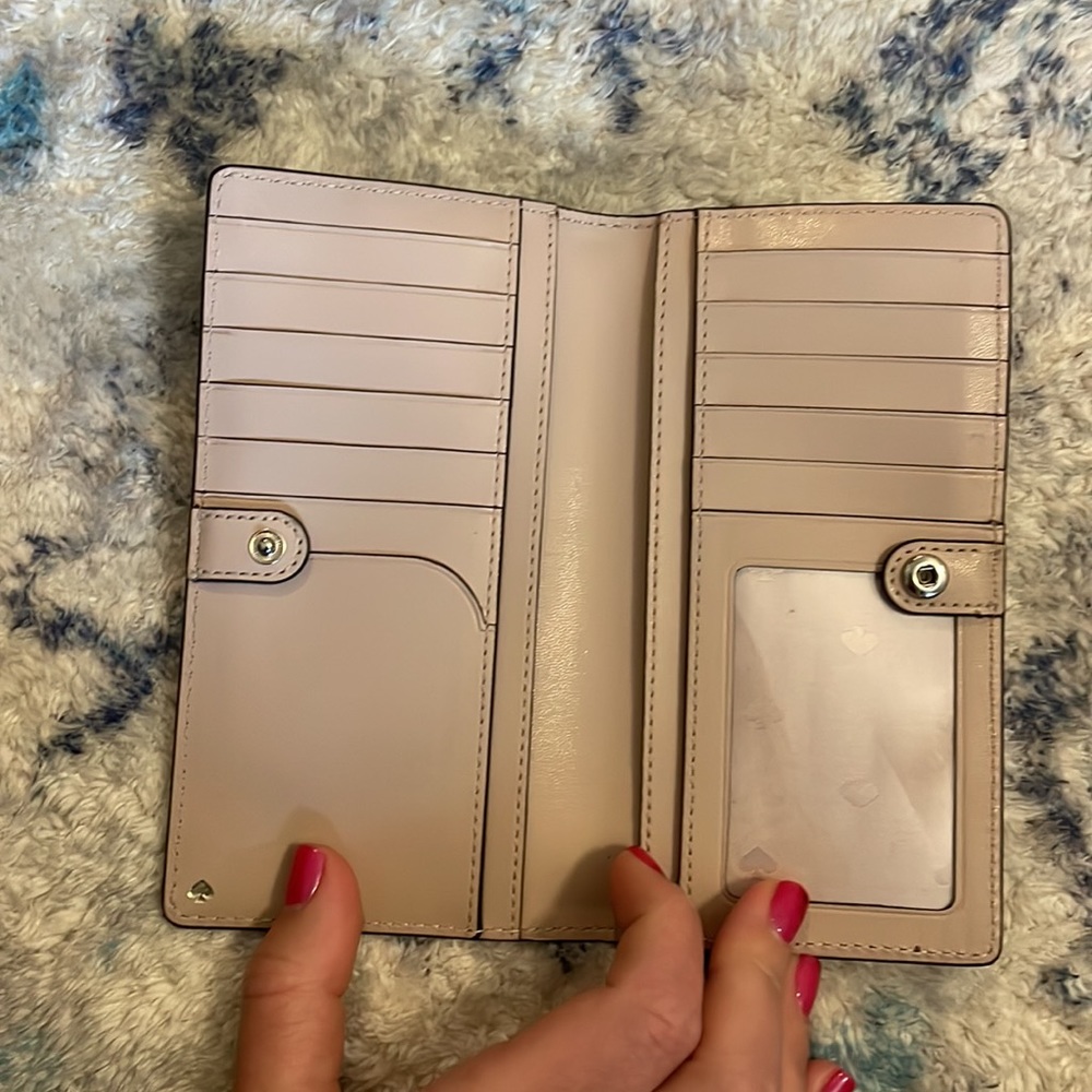 Kate Spade wallet - Picture 3 of 4